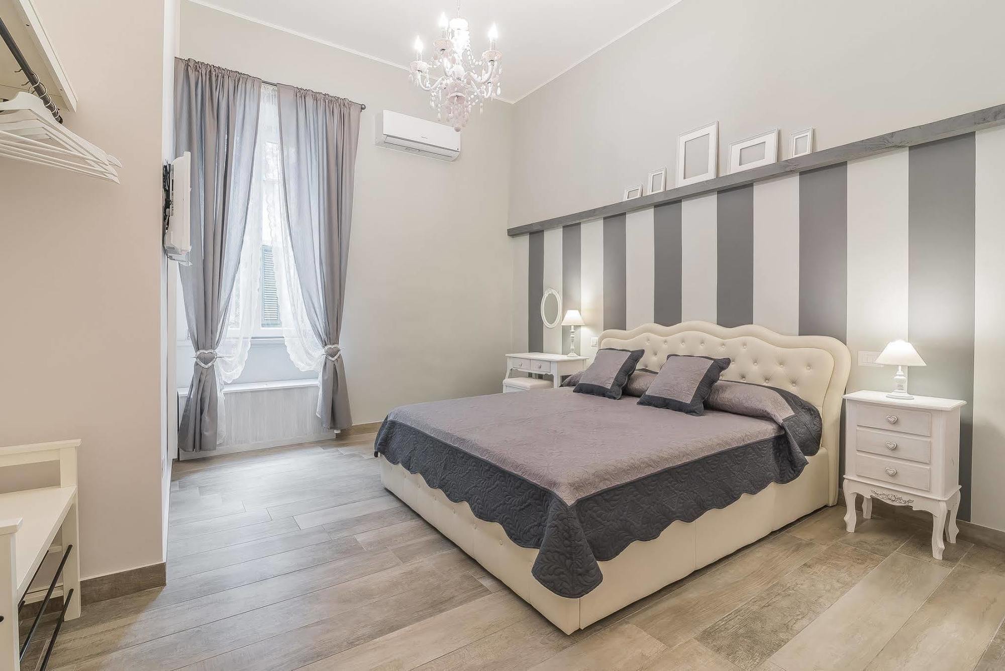 Le Villanelle B&B Napoli Bagian luar foto