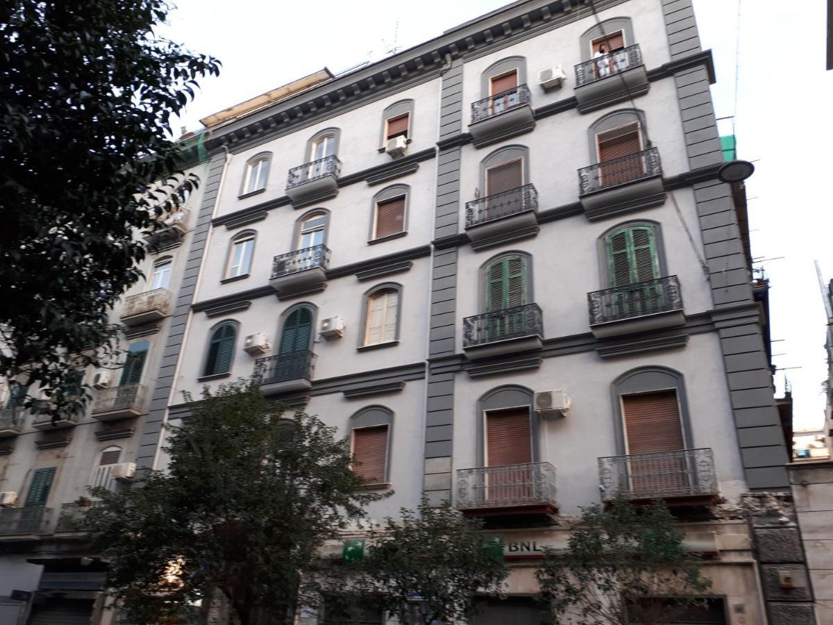 Le Villanelle B&B Napoli Ruang foto